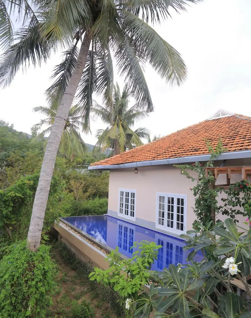 The Trang Villas Nha Trang Bed & Breakfast